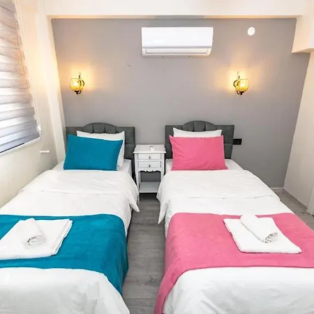 Olive Oyl - With Private Pool For 6 People In Hisaronue * 费特希耶