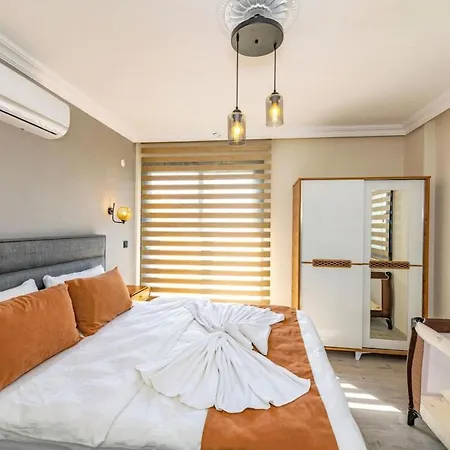 Olive Oyl - With Private Pool For 6 People In Hisaronue 别墅