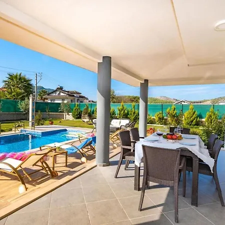 Villa Olive Oyl - With Private Pool For 6 People In Hisaronue