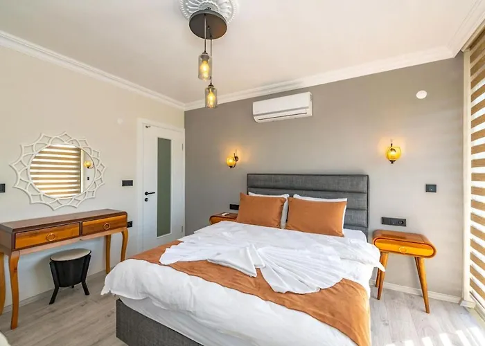 Olive Oyl - With Private Pool For 6 People In Hisaronue Fethiye