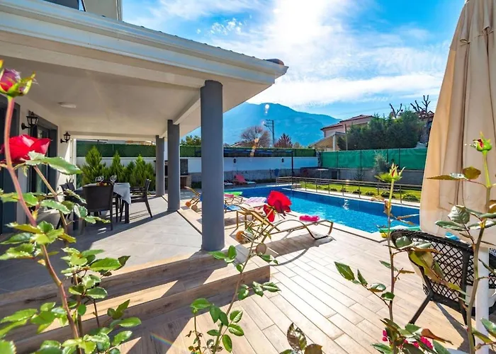 Willa Olive Oyl - With Private Pool For 6 People In Hisaronue Fethiye