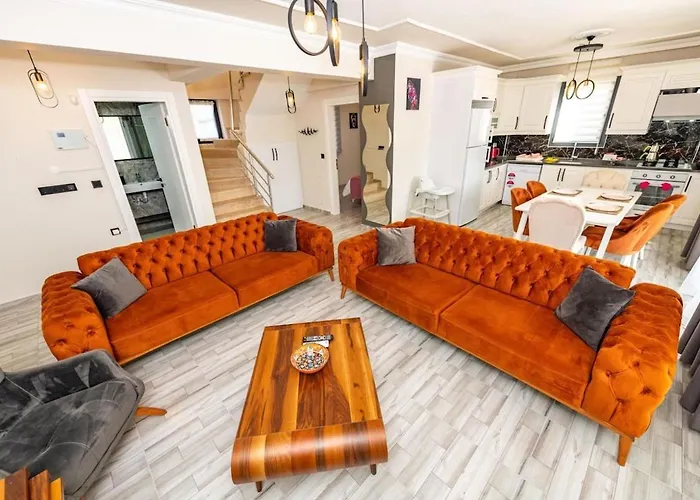 Willa Olive Oyl - With Private Pool For 6 People In Hisaronue