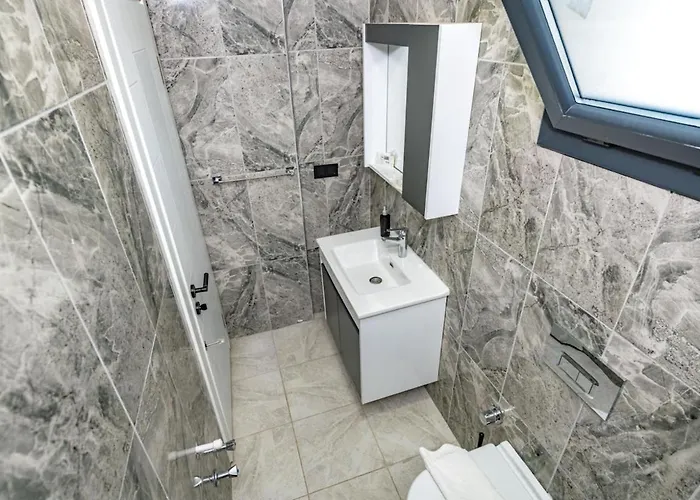 Vila Olive Oyl - With Private Pool For 6 People In Hisaronue