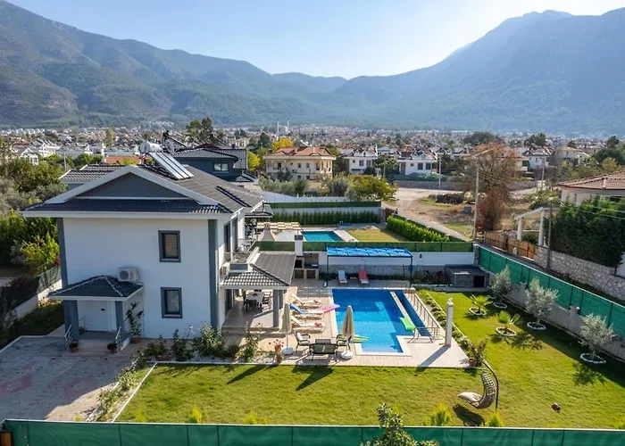 Villa Olive Oyl - With Private Pool For 6 People In Hisaronue *