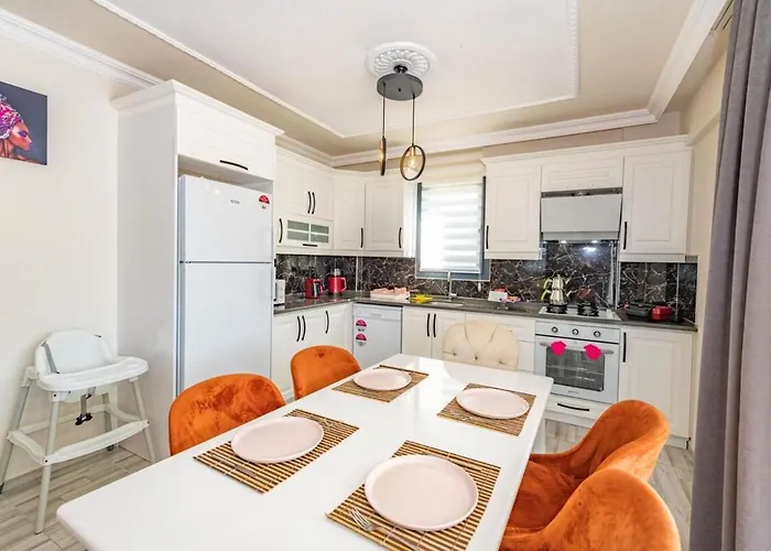 Villa Olive Oyl - With Private Pool For 6 People In Hisaronue *