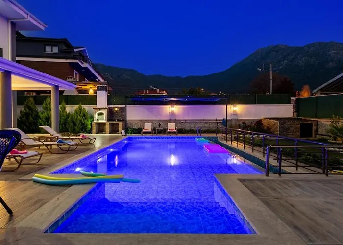 Villa Olive Oyl - With Private Pool For 6 People In Hisaronue Fethiye